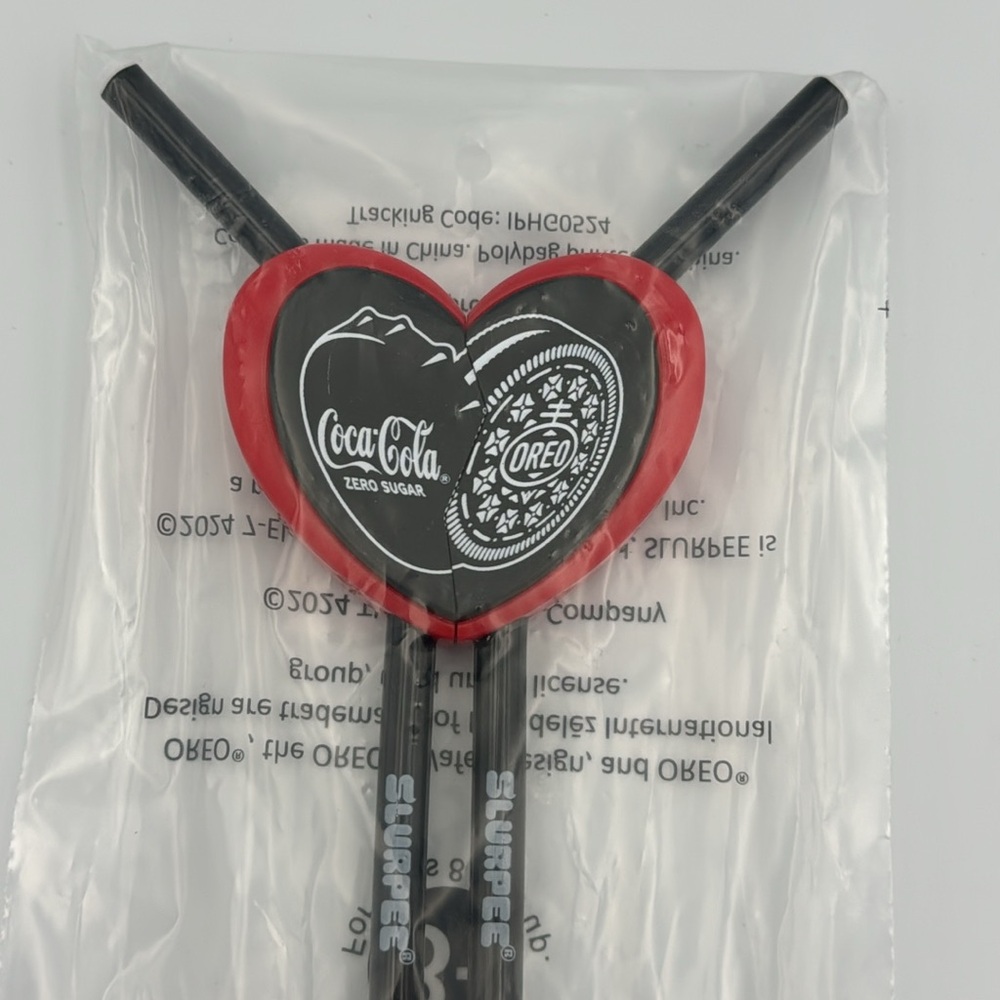 7 Eleven Coca Cola Oreo Slurpee Heart Double Scoop Straw NEW